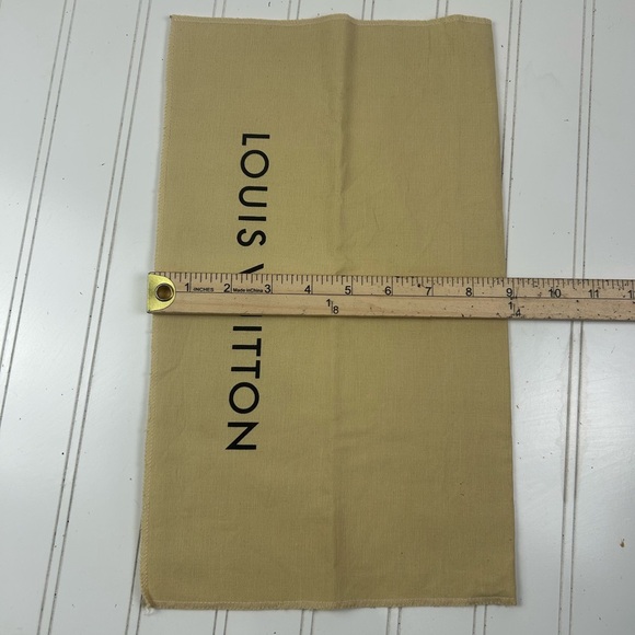 Louis Vuitton Beige Storage Dust Bag Draw String - Picture 6 of 7